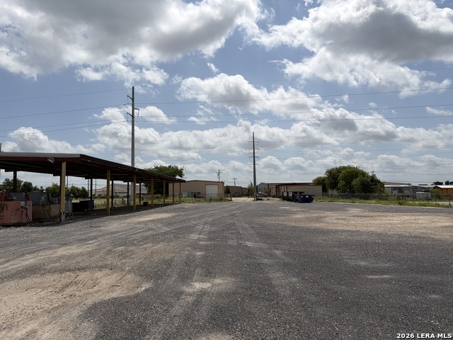 2476 N Heideke St Property Photo 20