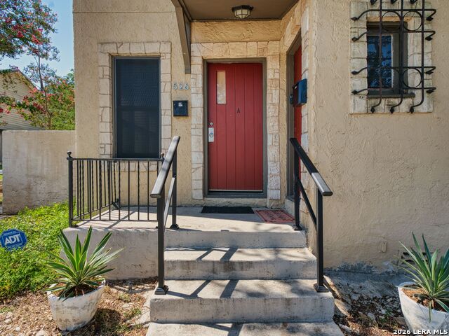 526 Pershing Avenue Property Photo 3