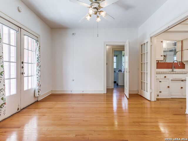 526 Pershing Avenue Property Photo 9