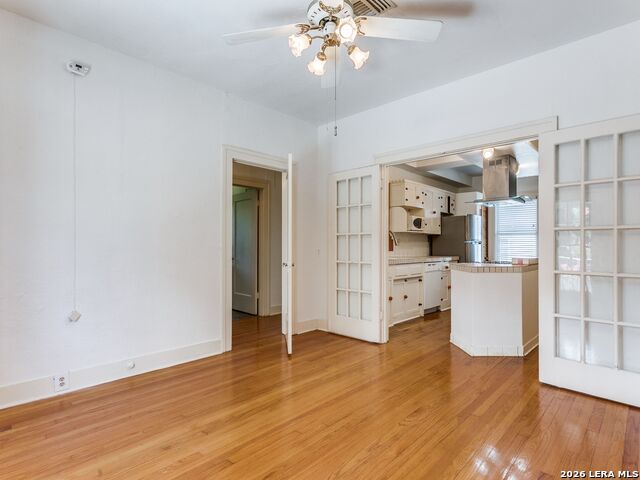 526 Pershing Avenue Property Photo 11