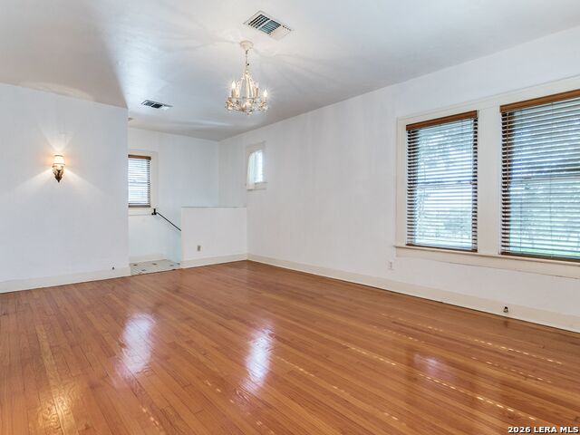 526 Pershing Avenue Property Photo 16