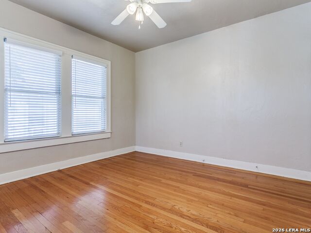 526 Pershing Avenue Property Photo 23