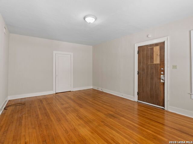 526 Pershing Avenue Property Photo 28