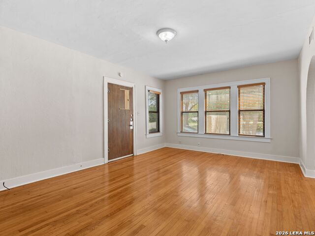 526 Pershing Avenue Property Photo 29