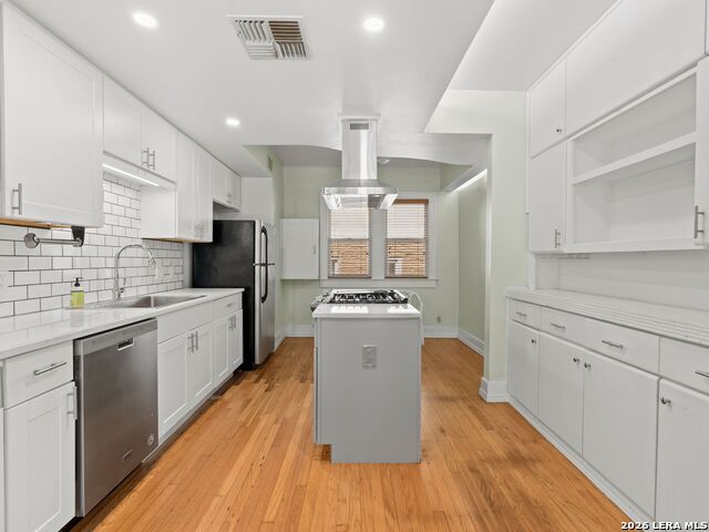 526 Pershing Avenue Property Photo 33