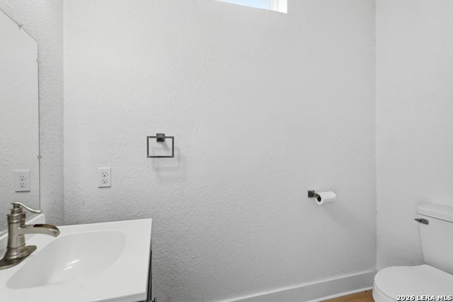 1611 S Gevers St #104 Property Photo 9