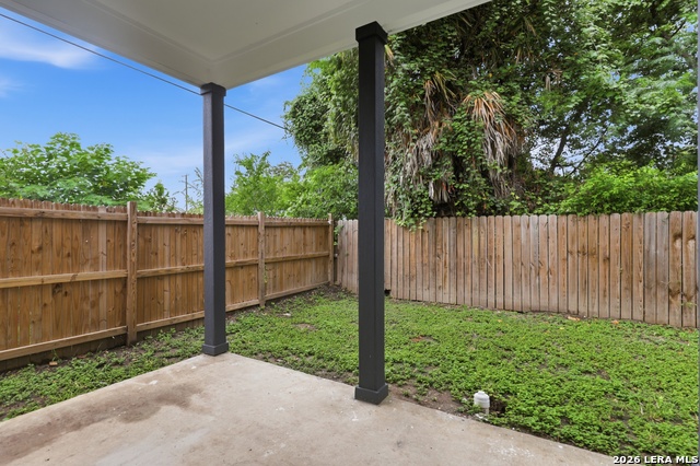 1611 S Gevers St #104 Property Photo 17