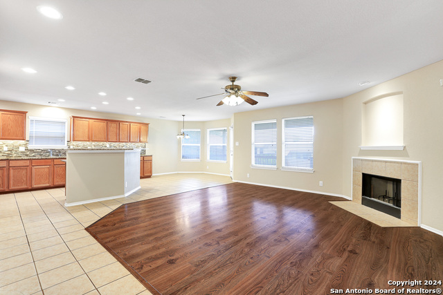 9610 Discovery Rise Property Photo 5