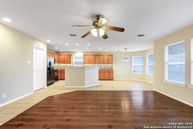 9610 Discovery Rise Property Photo 8