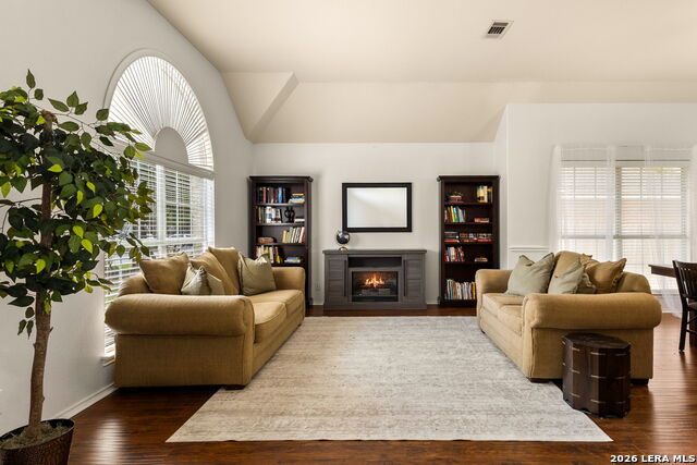 2136 Stonecrest Path Property Photo 4