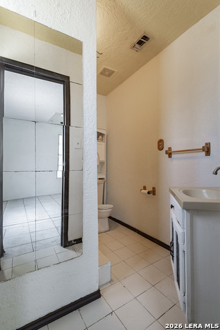 1265 Duffy St Property Photo 32
