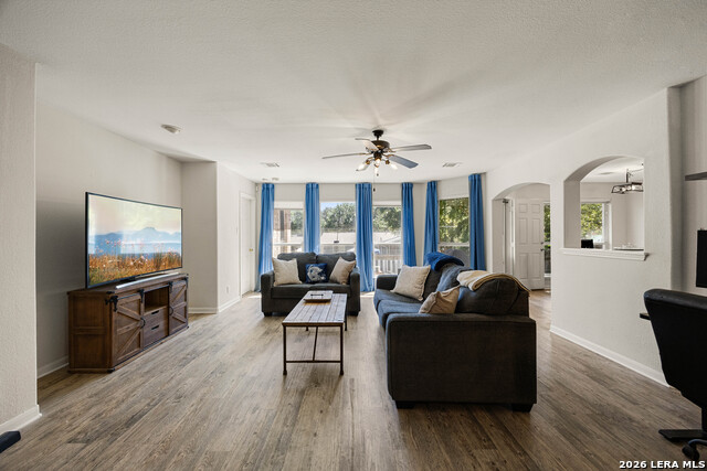 6338 Parkland Oaks Dr Property Photo 9