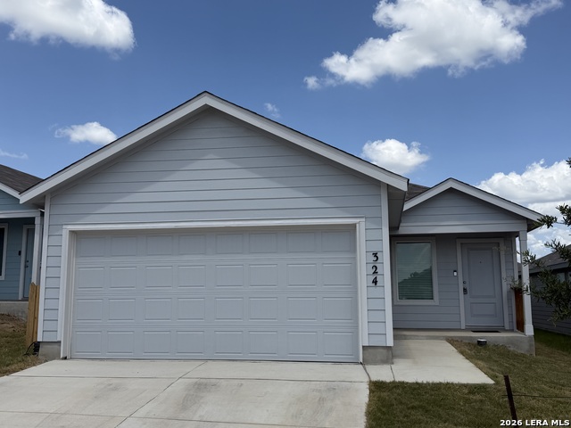324 Kayden Property Photo 1