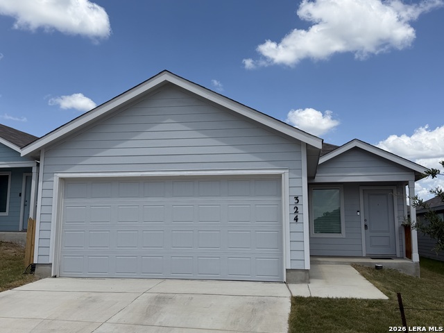324 Kayden Property Photo 3
