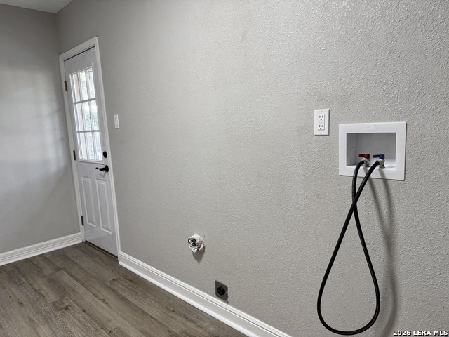 170 White Property Photo 30