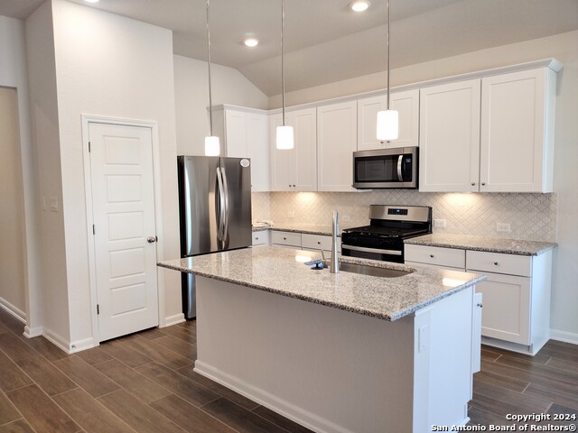 10511 Briceway Bay Property Photo 10