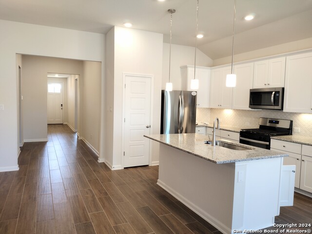 10511 Briceway Bay Property Photo 14
