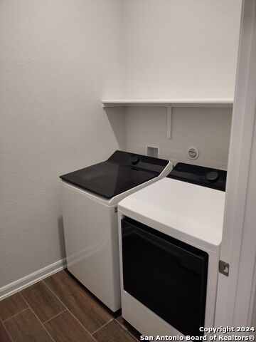 10511 Briceway Bay Property Photo 19