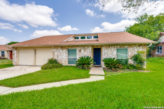 3513 Cliffside Drive Property Photo 2