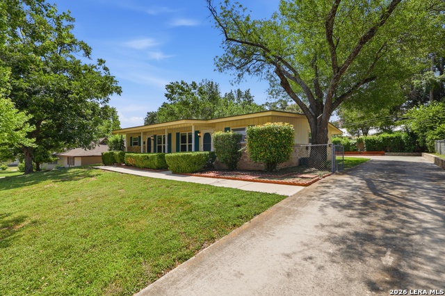 3220 Urban Crest Dr Property Photo 4