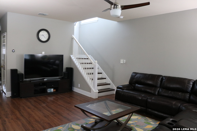 13607 Riverbank Pass Property Photo 8