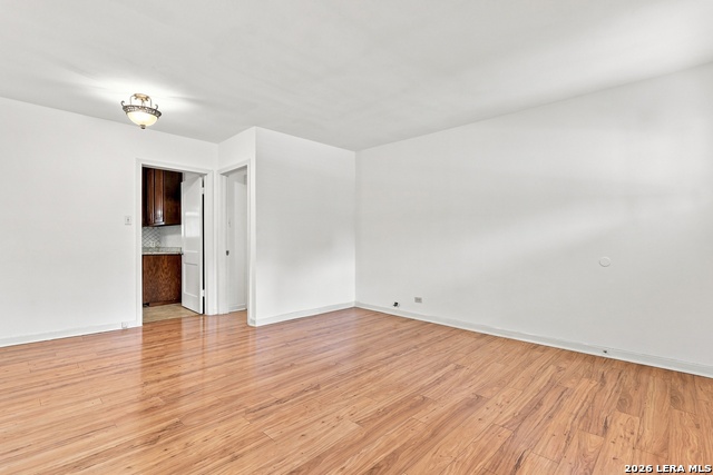 1311 W Rosewood Ave Property Photo 5
