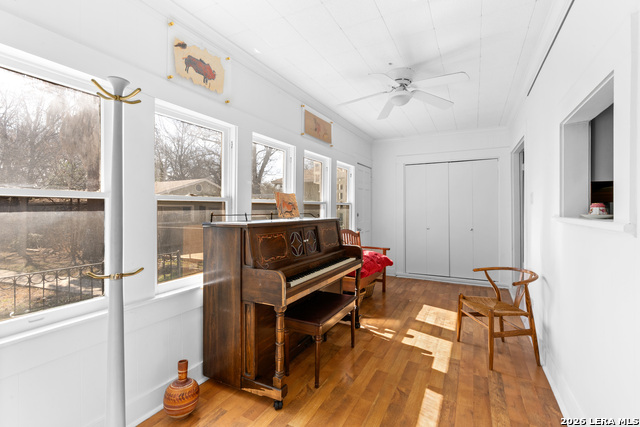 608 E Mulberry Property Photo 20