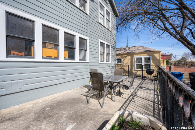 608 E Mulberry Property Photo 31