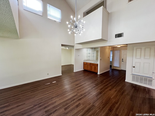 304 Thetford Property Photo 17