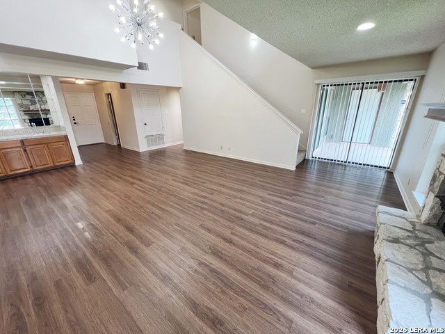 304 Thetford Property Photo 19