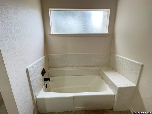 304 Thetford Property Photo 25