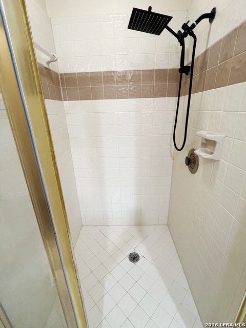304 Thetford Property Photo 26