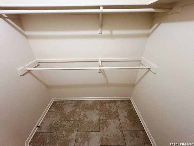 304 Thetford Property Photo 30
