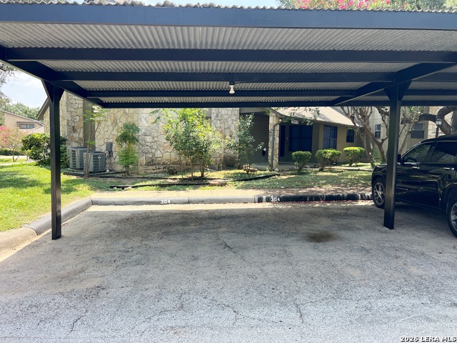 304 Thetford Property Photo 46