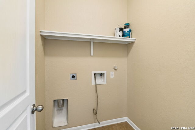 9922 Belmore Property Photo 15