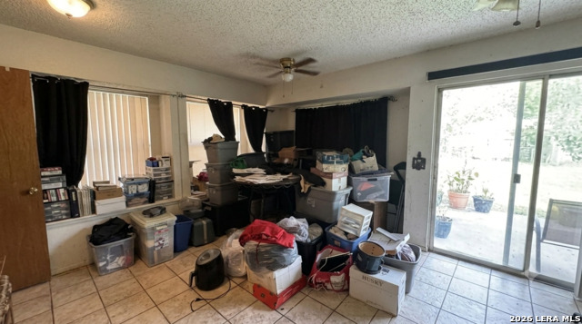6742 Ambling St Property Photo 5