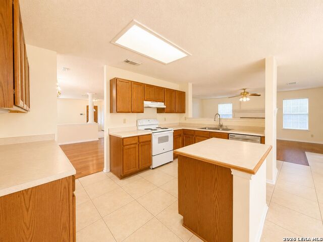 8315 Northaven Dr Property Photo 7