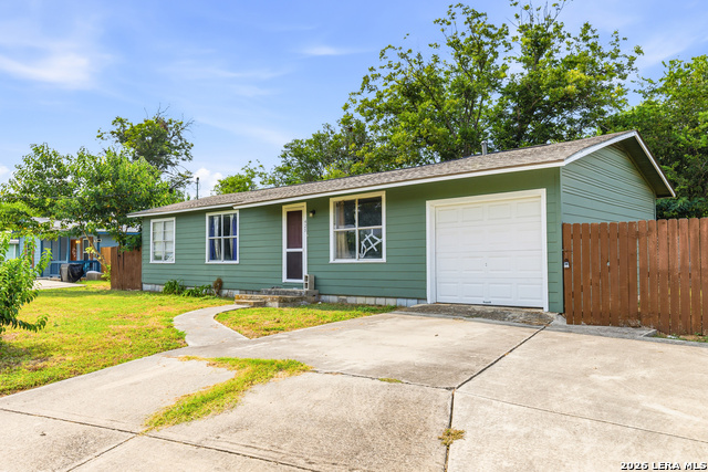 425 Riley Property Photo 1