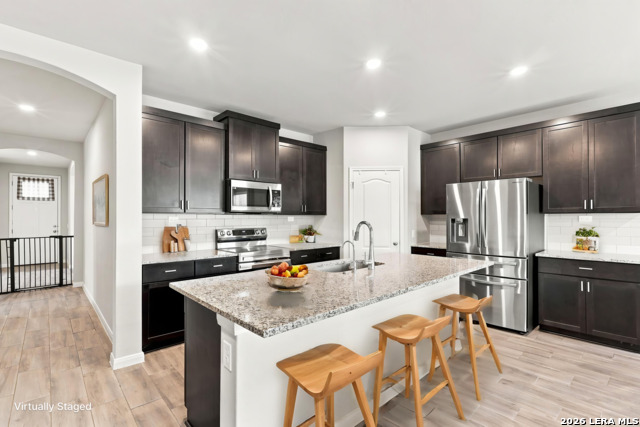 426 Axis Property Photo 7