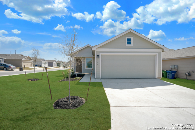 566 Filibusters Trail Property Photo 1