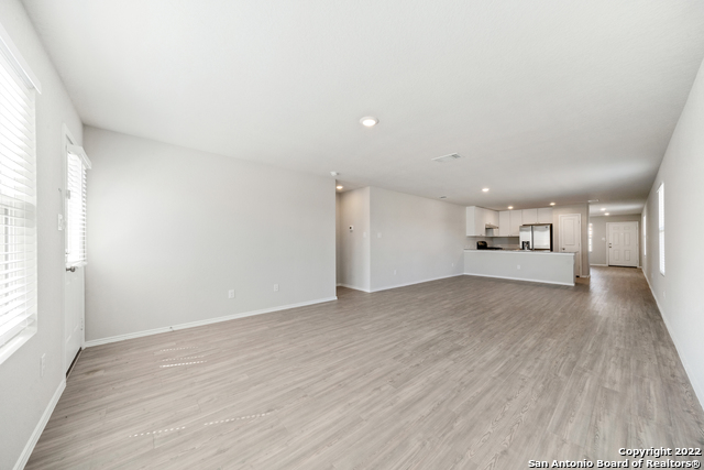 566 Filibusters Trail Property Photo 9