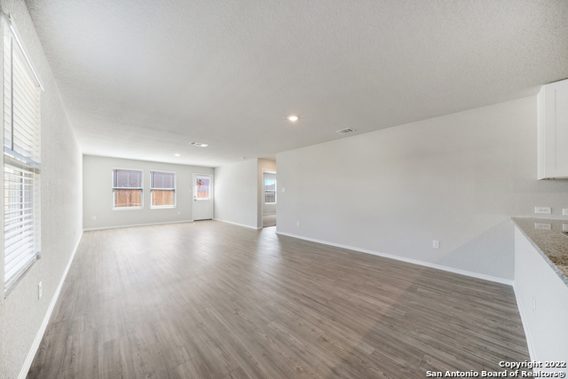 566 Filibusters Trail Property Photo 14