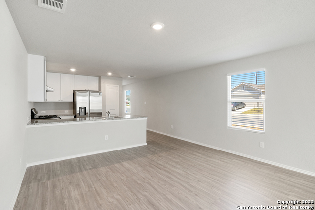 566 Filibusters Trail Property Photo 15