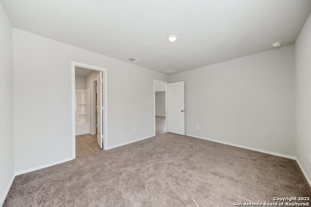 566 Filibusters Trail Property Photo 18