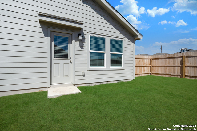 566 Filibusters Trail Property Photo 24