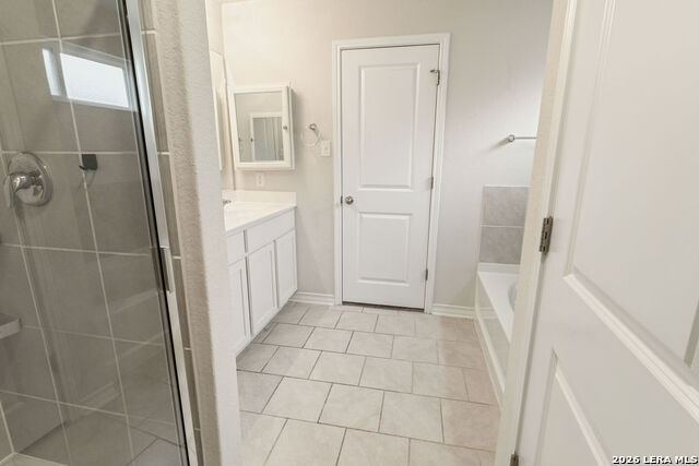 13110 Needle Grass Property Photo 24