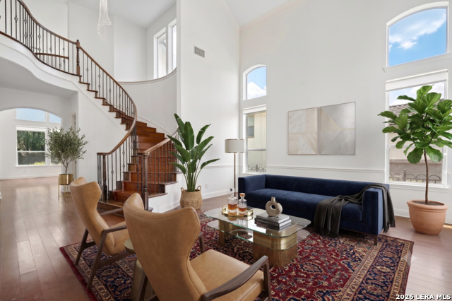 7439 Hovingham Property Photo 4