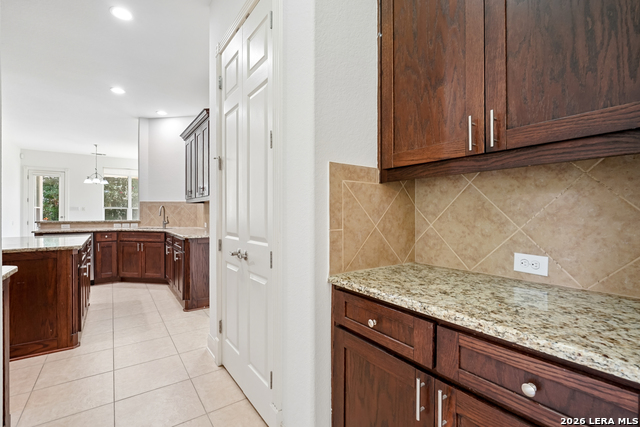 7439 Hovingham Property Photo 17