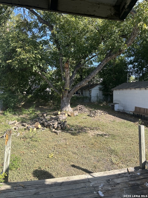 1735 W Olmos Dr Property Photo 6