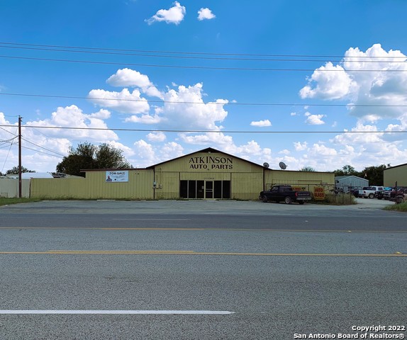3655 E Main St Property Photo 2